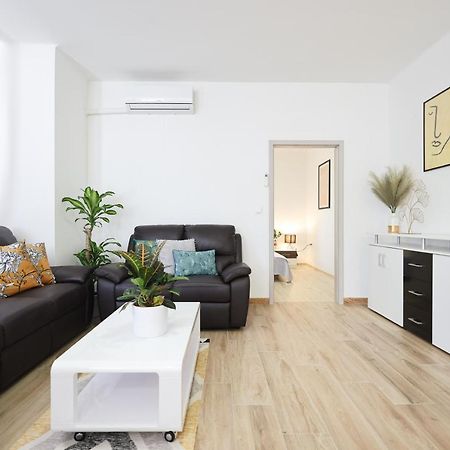 Mathilda'S Apartment Задар Экстерьер фото